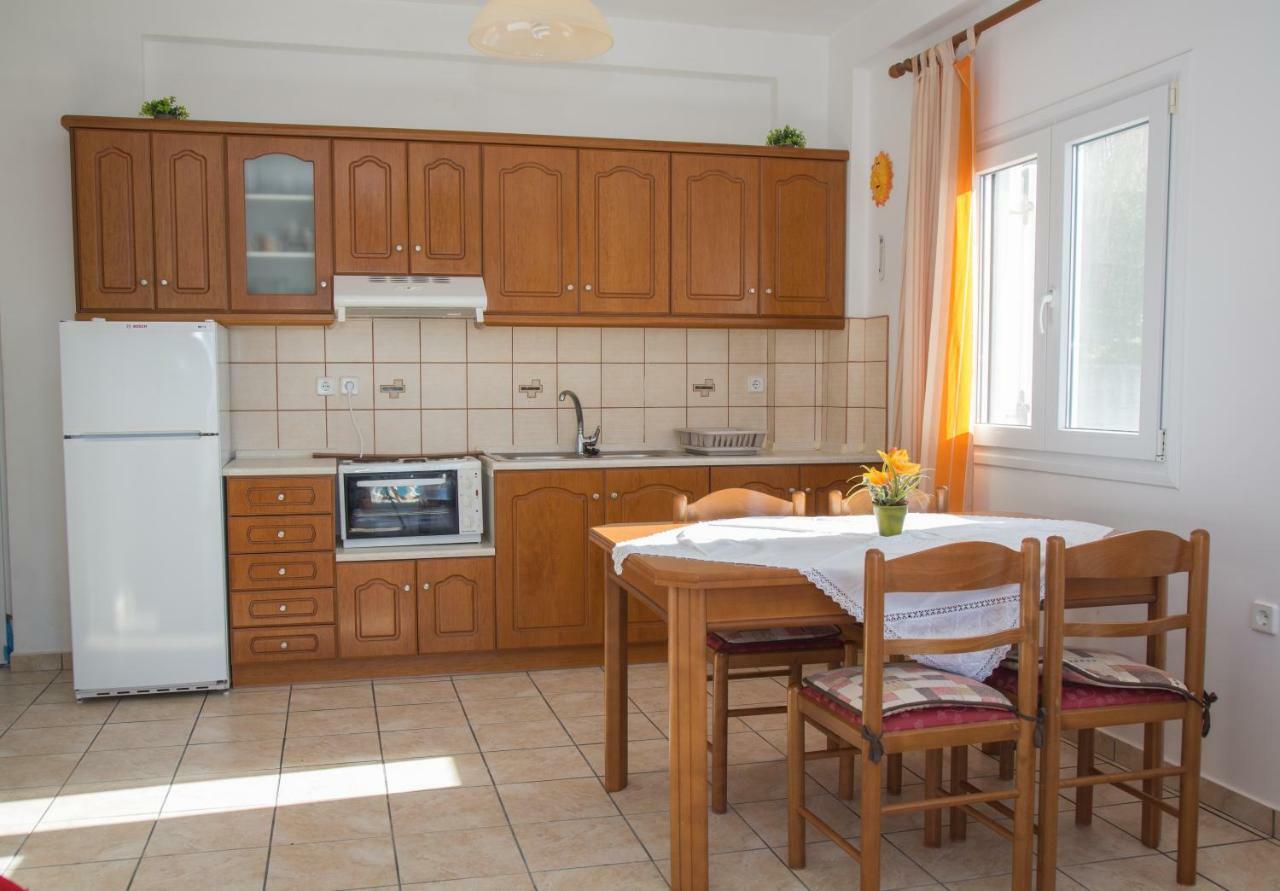 Margarita & Filippos Apartments Corfu Paramonas  Екстер'єр фото